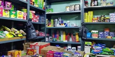 اللجنة الشعبية في "برج الشمالي" تجول على المحال التجارية