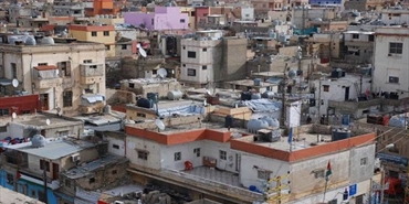 عيسى يطالب «الأونروا» والفصائل الفلسطينية لوضع خطة ممنهجة لإنقاذ الفلسطينيين