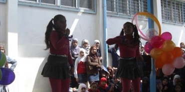 مدررسة جباليا البرج الشمالي تحيي يوم الأم والطفل