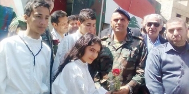 ورود فلسطينية الى الجيش اللبناني في عين الحلوة