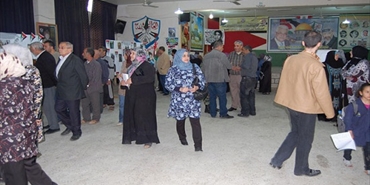 معرض صور نيسان شهر الصمود والتصدي والعنفوان في مخيم البداوي
