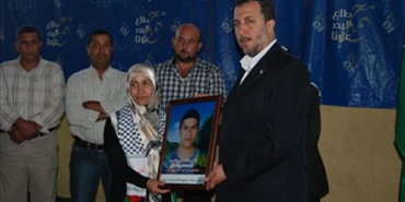المخيمات الفلسطينية في صور تحيي الذكرى الأولى لمجزرة مارون الراس