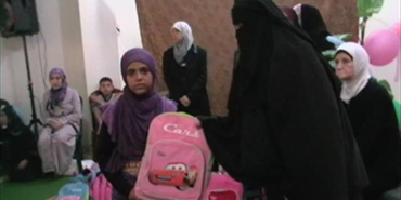 احتفال للناشئات في دار الفاروق في عين الحلوة