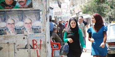 1000 عائلة وصلت الى لبنان.. والمقدح يهدد بإرسال مقاتلين واهتمام فلسطيني برعايتها