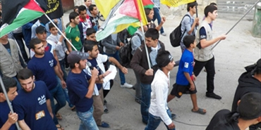 مسيرة لطلاب ثانوية الاقصى في مخيم الرشيدية استنكار للعدوان على قطاع غزة