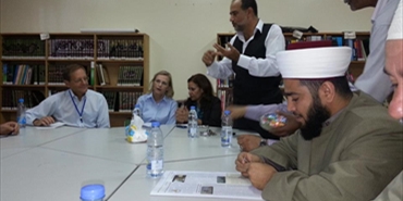 المديرة العامة للانروا في لبنان تزور مخيم الرشيدية