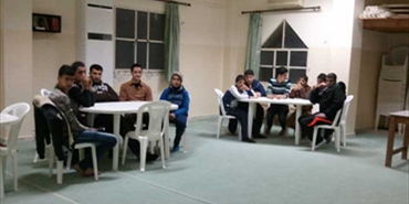 نشاط ترفيهي للرابطة الاسلامية لطلبة فلسطين ‎في مخيم المية ومية ووادي الزينة