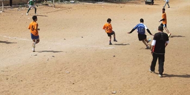 نادي النهضة عين الحلوة يفوز على الانصار بالدوري العام بمواليد 1998‎
