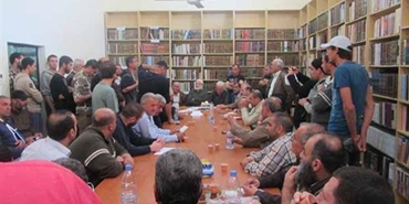لقاء فلسطيني لتطويق ذيول أحداث عين الحلوة: تشكيل لجنة ورفع الغطاء والتعويض على المتضررين