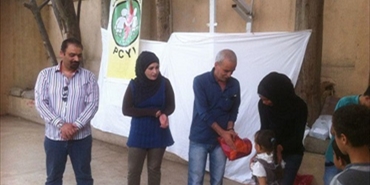 مؤسسة الاطفال والشبيبة الفلسطينية توزع الهداايا على الاطفال النازحين