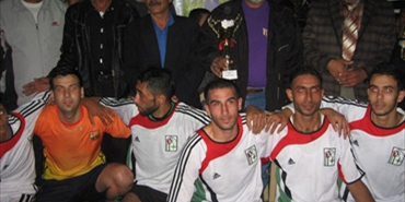 فوز منتخب الشباب في دورة الشهيد عماد قاسم في مخيم البرج الشمالي