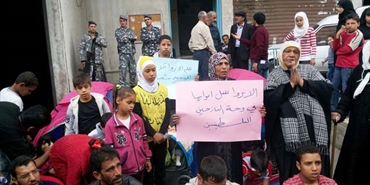 نازحون يهددون بالاضراب المفتوح عن الطعام.. والعصيان المدني