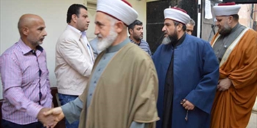 مجلس علماء فلسطين يقدم واجب العزاء بوفاة الشاب أدهم موعد في عين الحلوة
