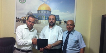 وفد من (شاهد) يلتقي ممثل حركة حماس في لبنان ويناقش معه أوضاع اللاجئين الفلسطينيين في لبنان