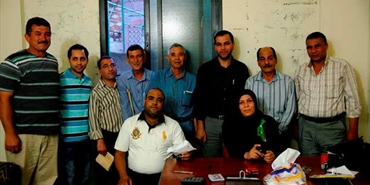 الجالية الفلسطينية في لندن تقدم مساعدات لأطفال النازحين من سورية في مخيم برج الشمالي