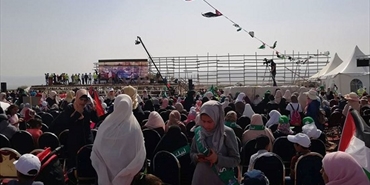 آلاف الفلسطينيين في الأردن يشاركون في مسيرة العودة بـ"سويمة"