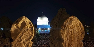 380 ألف مصل شاركوا بإحياء "ليلة القدر" بالأقصى