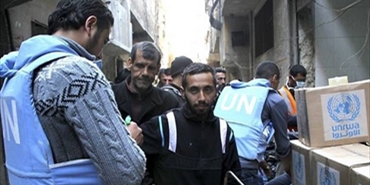 فلسطينيون في سوريا يطالبون «الأونروا» بتحويل مساعداتها المالية إلى شهرية