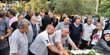 أهالي مخيّم تل الزعتر يحيون الذكرى الـ 46 للمجزرة في بيروت