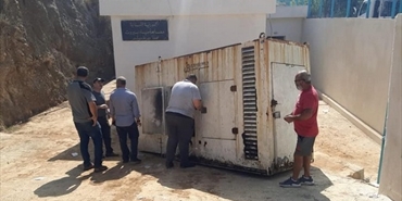 تركيب مولد كهربائي لحل أزمة المياه في مخيّم ضبيّة شرق بيروت