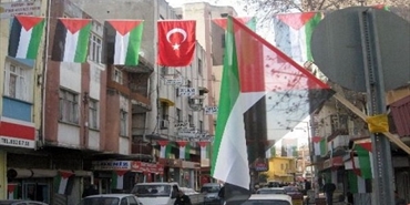 الفلسطينيون في تركيا يحيون يوم الأرض بفعاليات واسعة