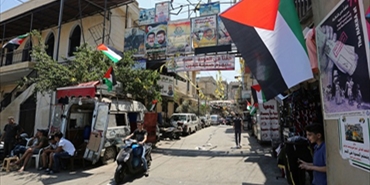 الفلسطينيون يحاربون «كورونا».. باللّحم الحيّ!