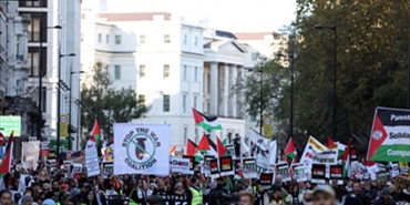 مئات الآلاف يتظاهرون في لندن من أجل وقف حرب الإبادة «الإسرائيلية» على غزة