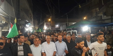 مظاهرات ليلية في المخيمات الفلسطينية في لبنان دعما لقطاع غزة