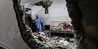 الاحتلال يصعّد عدوانه على مجمع ناصر الطبي ويواصل مجازره في قطاع غزة