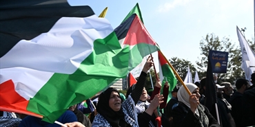 مسيرة ببيروت دعماً لقطاع غزة في مواجهة حرب الإبادة