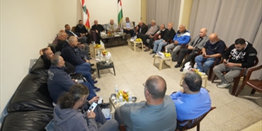 لقاء شعبي في تجمع المعشوق يؤكد مركزية المقاومة ووحدة الصف الفلسطيني اللبناني
