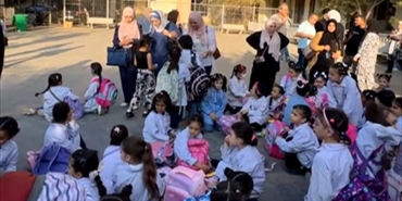 طلاب «الجالود» في بيروت يعتصمون رفضاً لدمج الصفوف واحتجاجاً على تراجع جودة التعليم