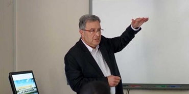 "هاني الحسن".. معماري فلسطيني بمسيرةٍ هندسيةٍ حافلة من كولومبيا إلى فلسطين