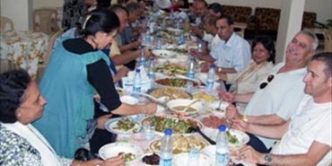  إتحاد المرأة يقيم إفطاراً رمضانياً على شرف وفد الهيئة الخيرية الفلسطينية للتكافل الأسـري