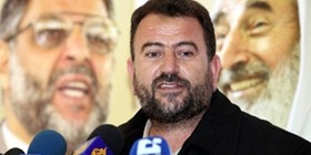 مسؤول ملف الأسرى في "حماس" صالح العاروري يصل غزة