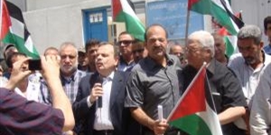 اعتصام فلسطيني أمام مكاتب "الأونروا" في مخيم عين الحلوة دعماً لحق العودة