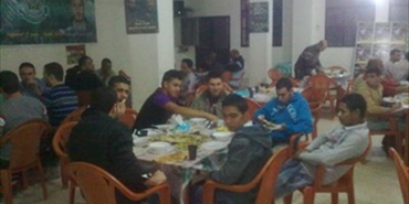  الرابطة الإسلامية لطلبة فلسطين تقيم حفل إفطار يوم عرفة في مخيم البرج الشمالي