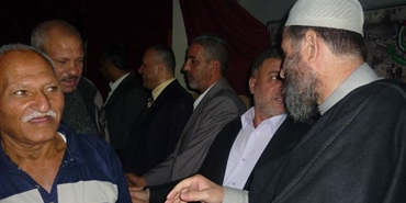  لقاء معايدة لحركة حماس في عين الحلوة في قاعة مسجد خالد بن الوليد